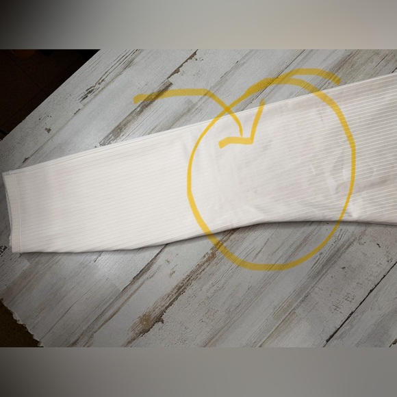 Vuori Rib Legging - Picture 7 of 11